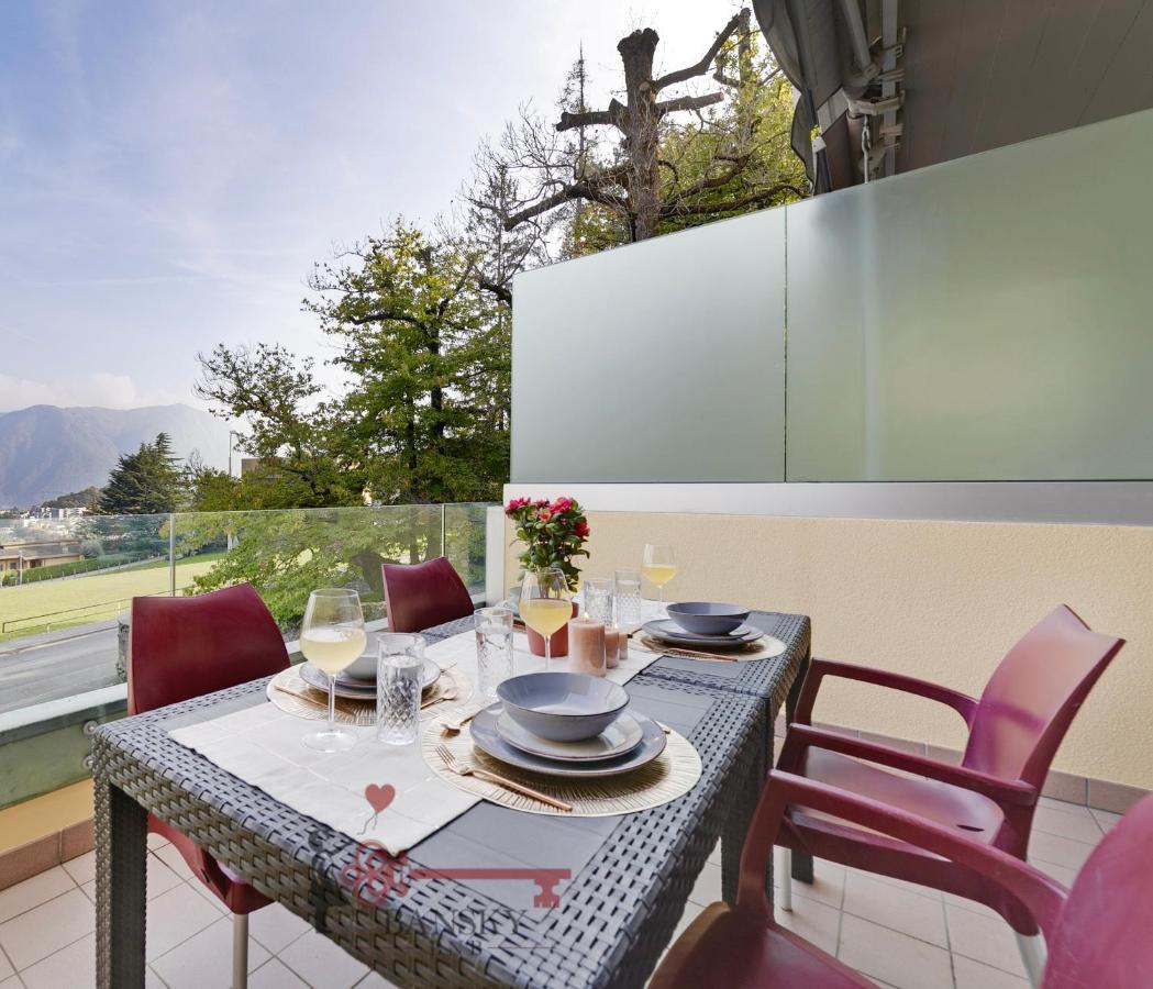 'Cuore Di Rose' Parking - Welcome Set, Netflix, For 4 Persons -By Easylife Swiss Lugano Kültér fotó
